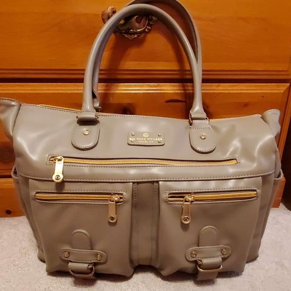 Six Pack Fitness Travel Fit Purse